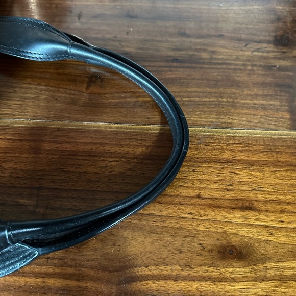 Welden Black Geometric Pattern Leather Tote - Picture 6 of 14